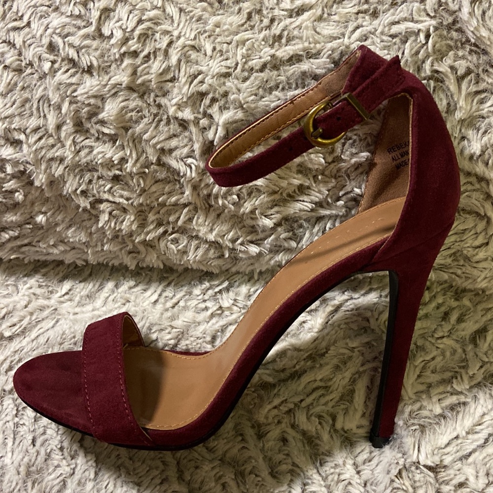 Maroon suede heels